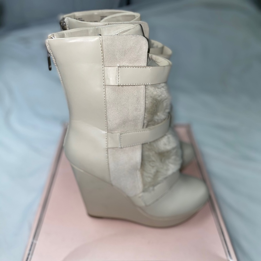 Juicy Couture Cream Fur Boots